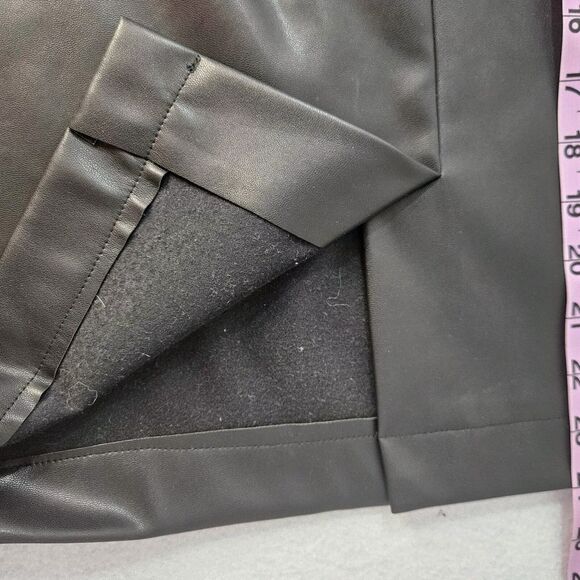 APRYLL Sz L Faux Leather Black Pencil Skirt Back Slit - Picture 3 of 4